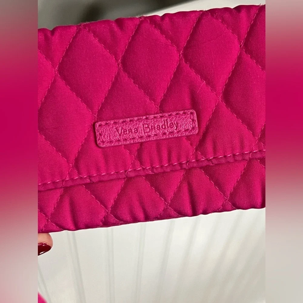 Vera Bradley pink wristlet - Picture 2 of 7